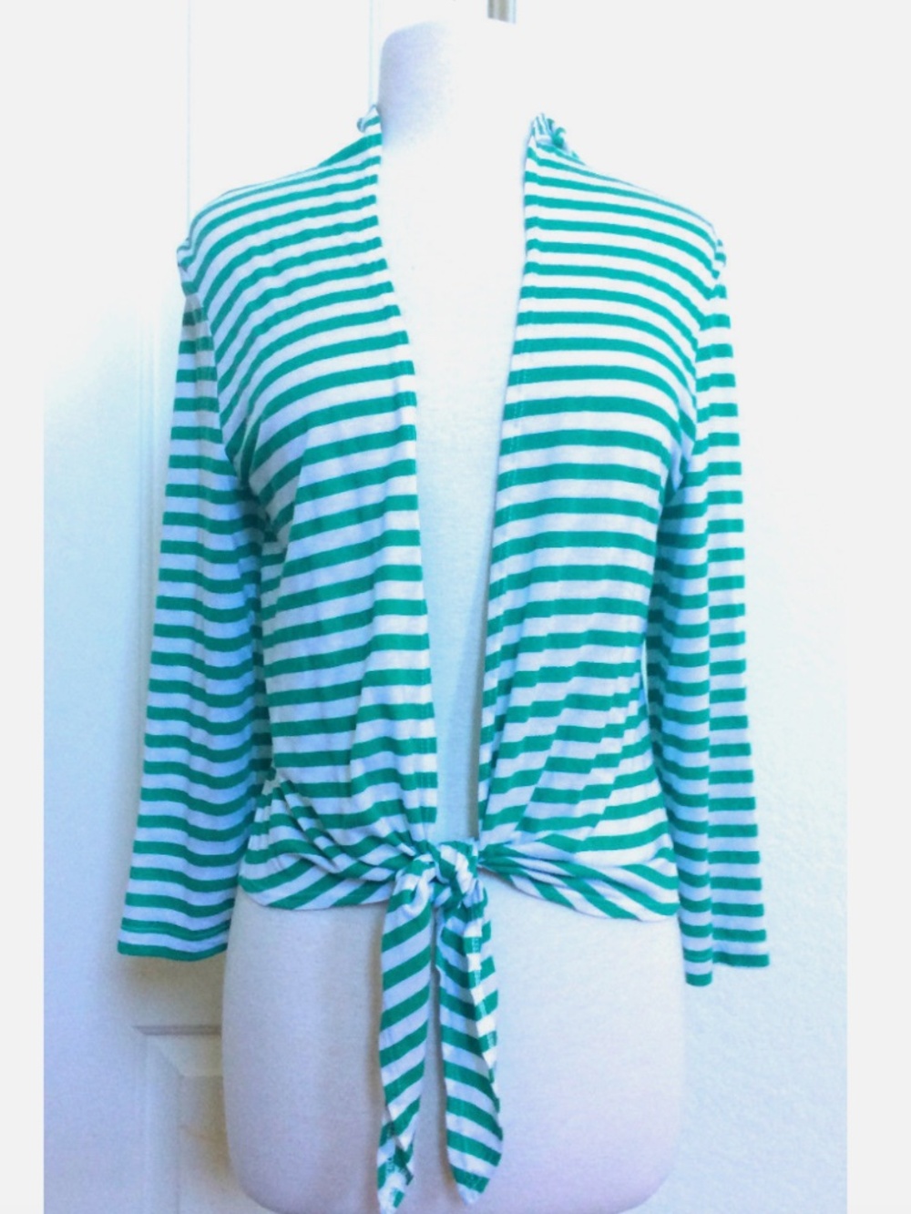 *NWOT CLOSING-SALE CHICO'S $59 TIE CARDIGAN TOP SIZE 1 ( M )